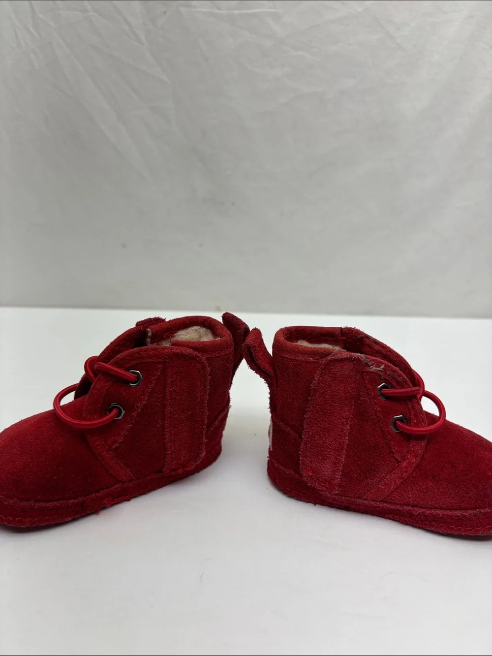 UGG Kids Red Suede Lace-Up Boots, SZ 01 for baby’s, box 73